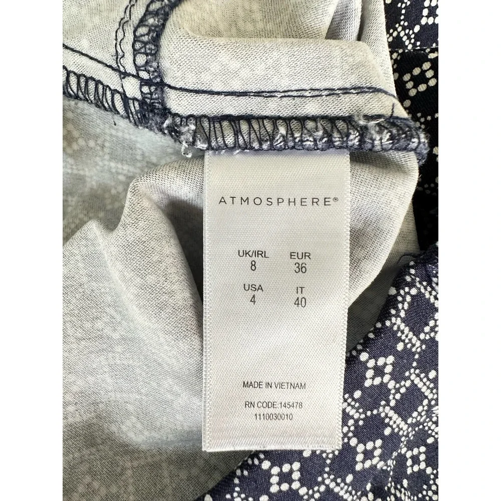 Atmosphere Slim Leg Patterned Pant Sz. 4 - Picture 3 of 4
